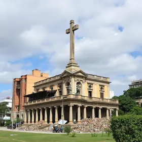 demolição do Clube Cruz da Esperança